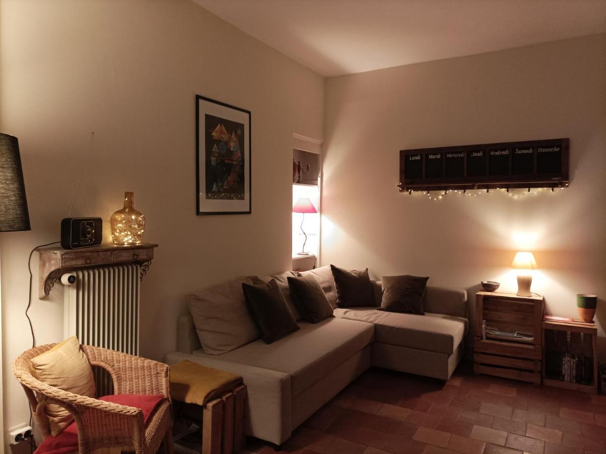 Ferienwohnung Escale Tourangelle Monts Exterior foto